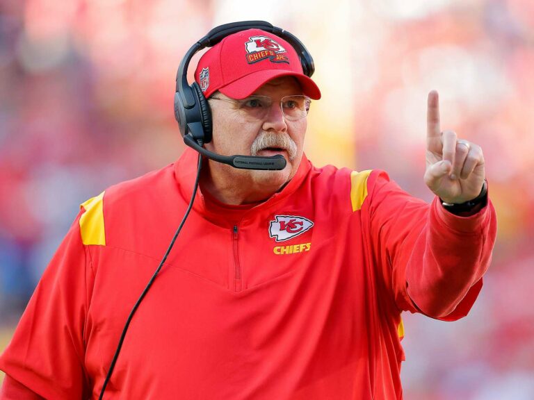 Coach Andy Reid