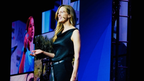 AI keynote speaker Alison McCauley represented by Rave Speakers